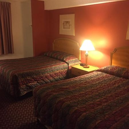 Luxury Inn & Suites Линкълн Екстериор снимка